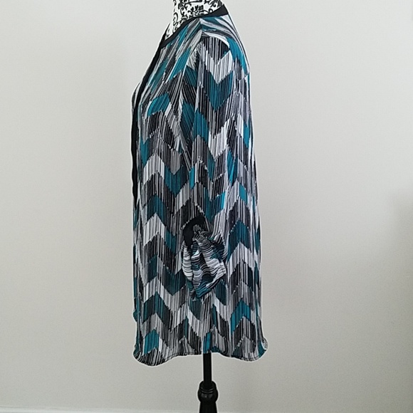 ZAC & RACHEL tunic - Picture 2 of 7